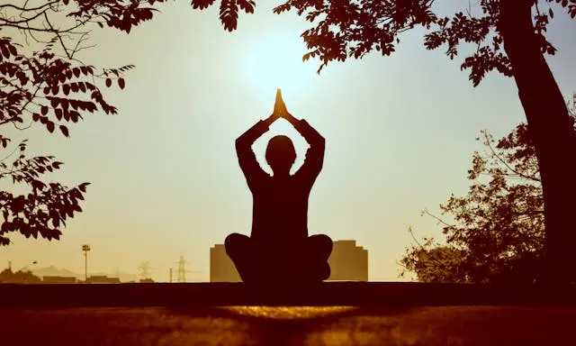 How to Calm Your Mind: 8 Effective Techniques to Reduce Stress and Restore Balance